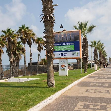 Apartments4you Leonardo 17 Bat Yam Exterior foto