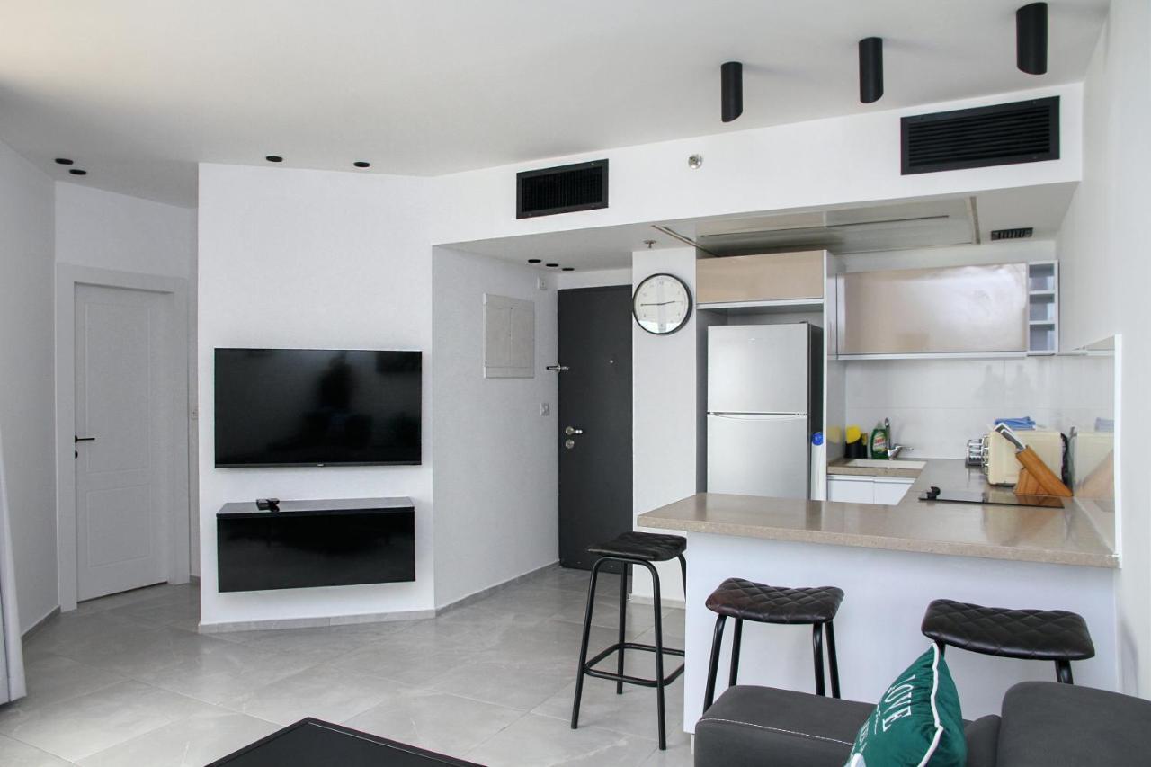 Apartments4you Leonardo 17 Bat Yam Exterior foto